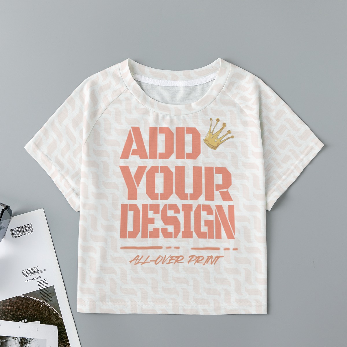 Eco-friendly All-Over Print Women's cropped Raglan T-shirt With Short Sleeve